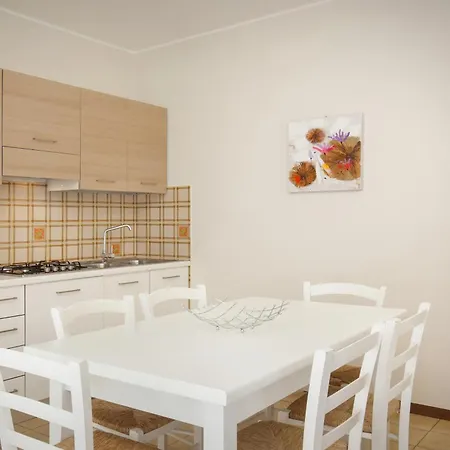 Rosa Cinderella شقة لاتيزي