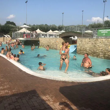 Rosa Cinderella شقة